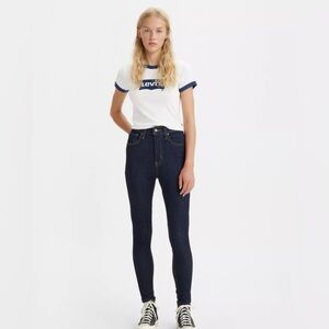 LEVI BRAND SKINNY JEANS!!! SIZE 26